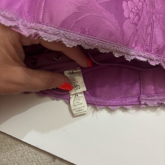 Vintage purple lavender corset Fredrick's of Hollywood - Picture 5 of 7